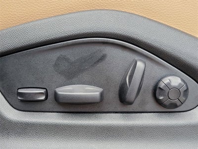 2025 Porsche Cayenne E-Hybrid Base