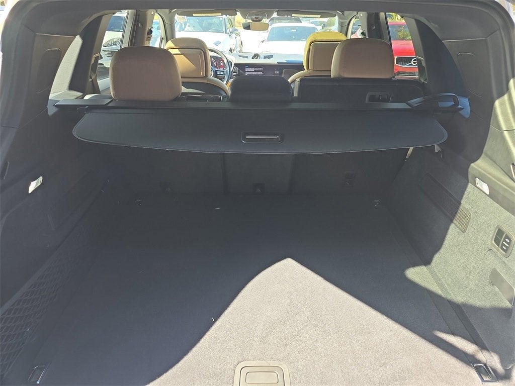 2025 Porsche Cayenne E-Hybrid Base