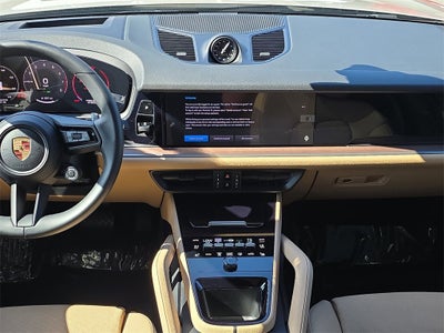 2025 Porsche Cayenne E-Hybrid Base