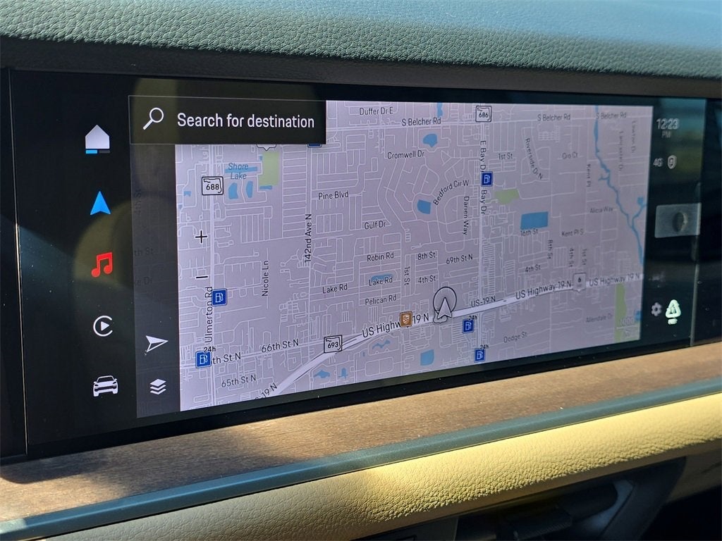 2025 Porsche Cayenne E-Hybrid Base