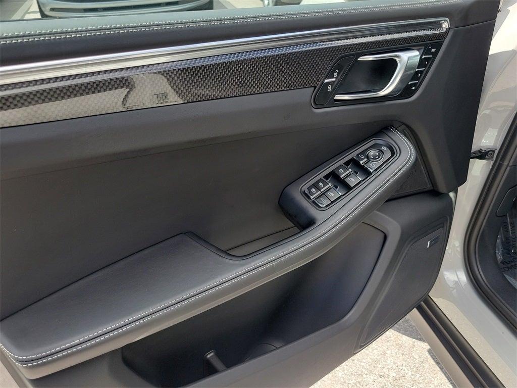 2026 Porsche Macan GTS