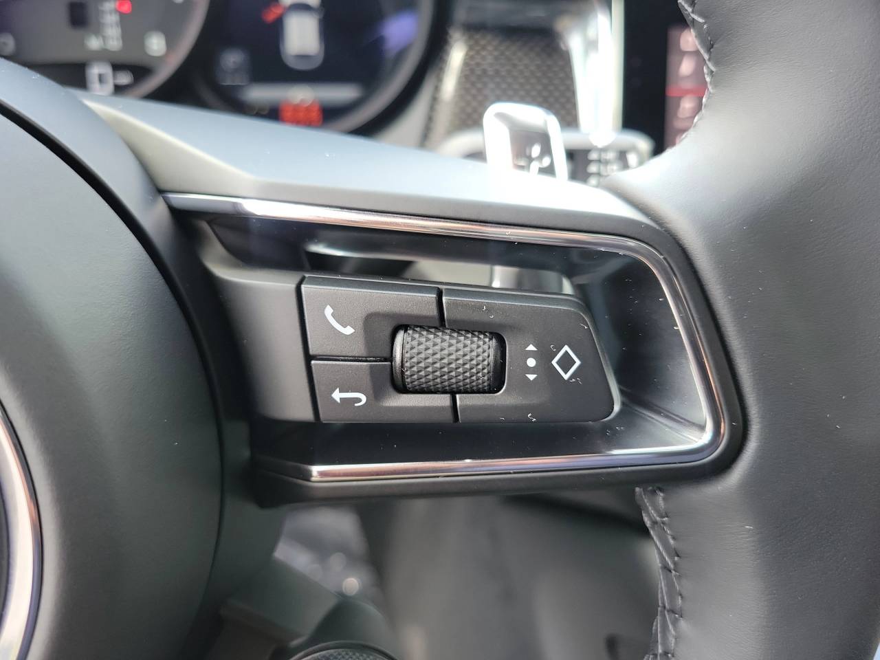 2026 Porsche Macan GTS