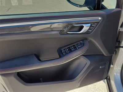 2023 Porsche Macan GTS