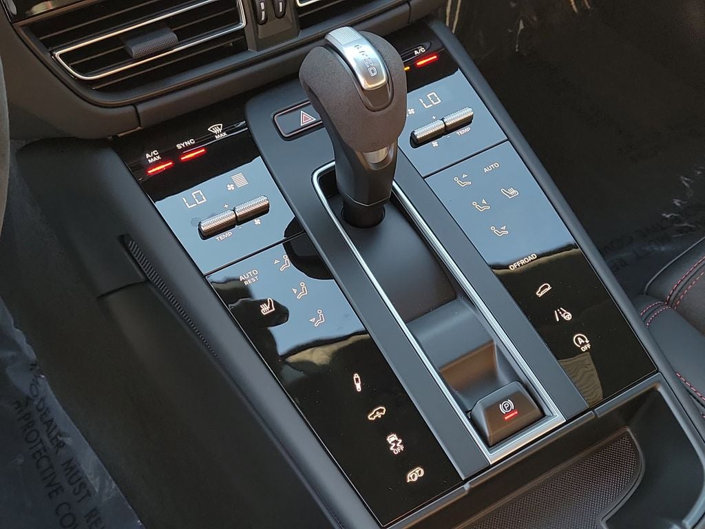 2026 Porsche Macan GTS