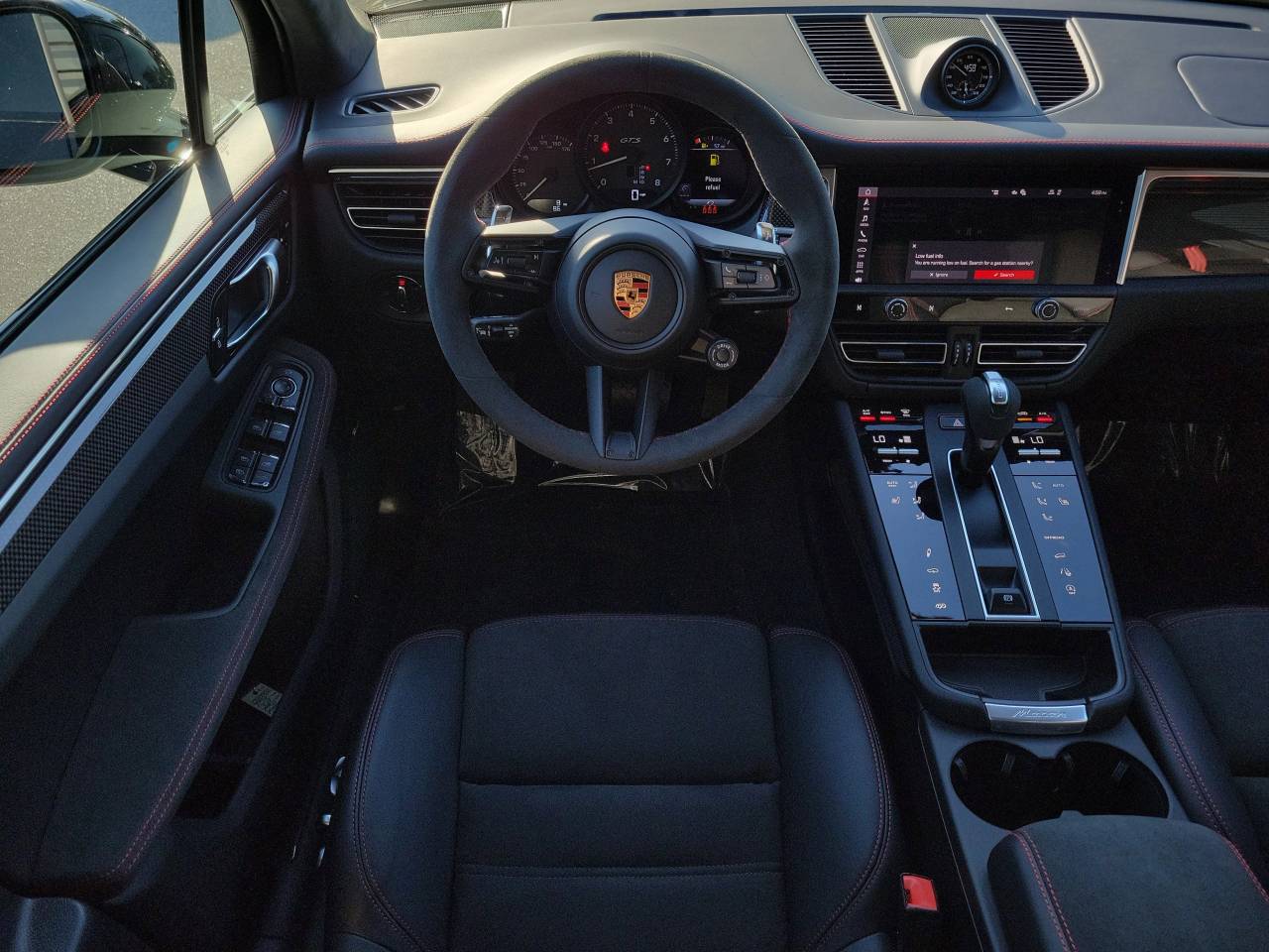 2026 Porsche Macan GTS