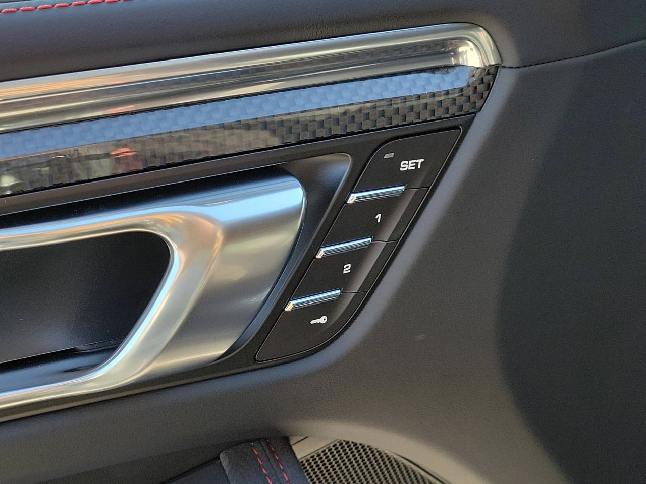 2026 Porsche Macan GTS