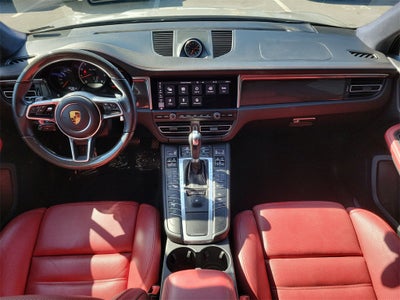 2021 Porsche Macan Turbo