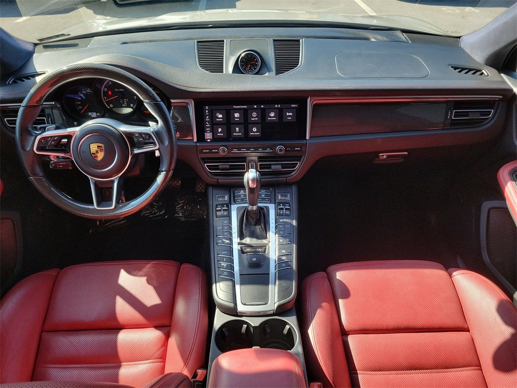2021 Porsche Macan Turbo