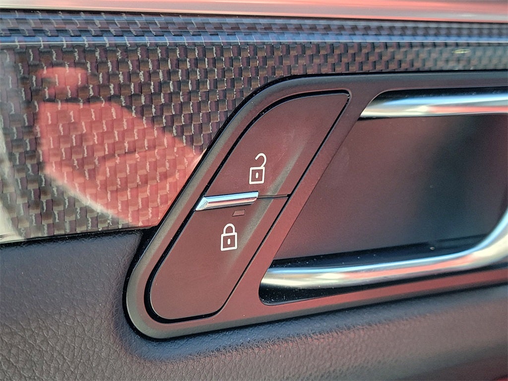 2021 Porsche Macan Turbo