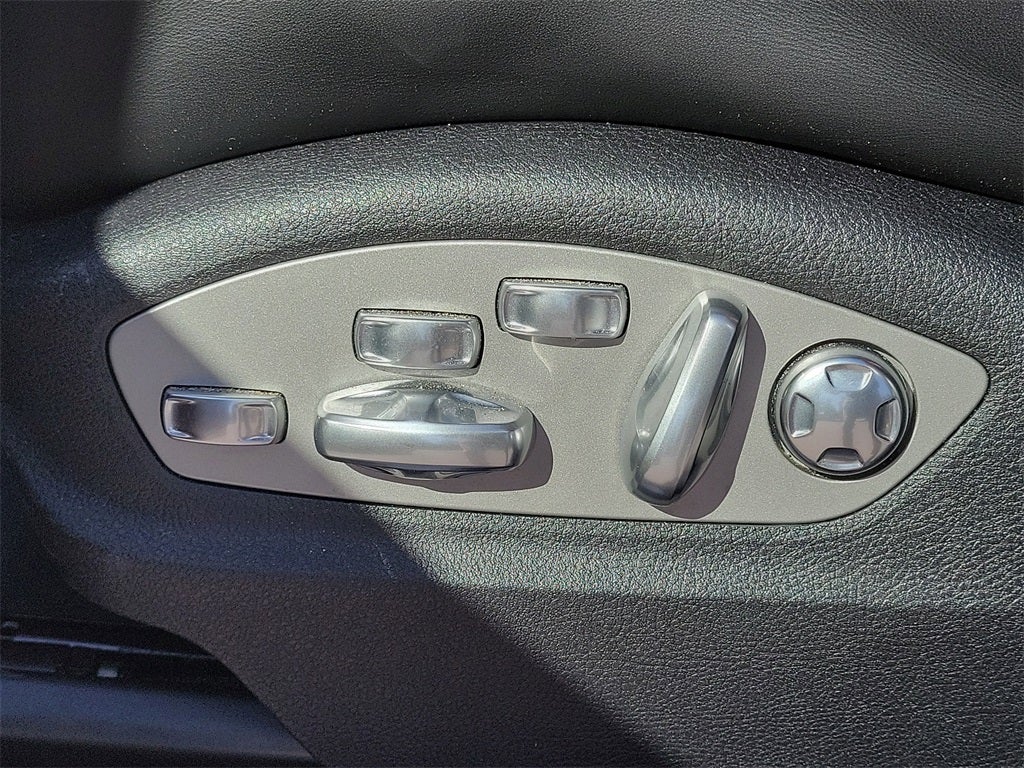 2021 Porsche Macan Turbo