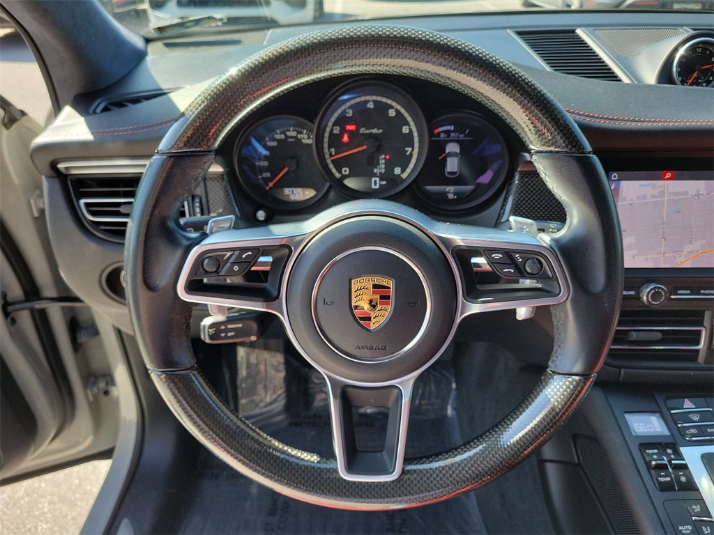 2021 Porsche Macan Turbo