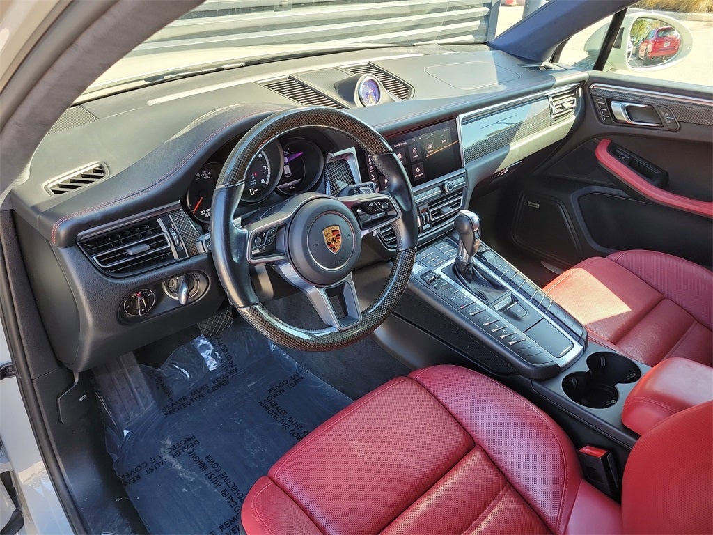 2021 Porsche Macan Turbo