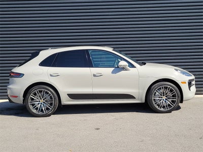 2021 Porsche Macan Turbo