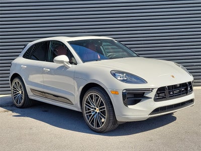 2021 Porsche Macan Turbo