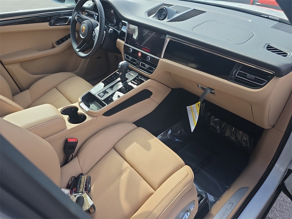 2026 Porsche Macan S