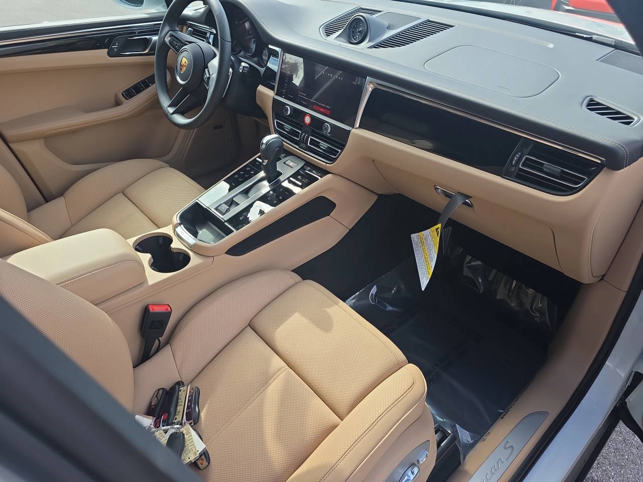 2026 Porsche Macan S