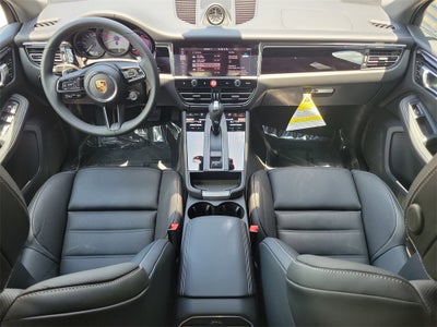 2025 Porsche Macan S