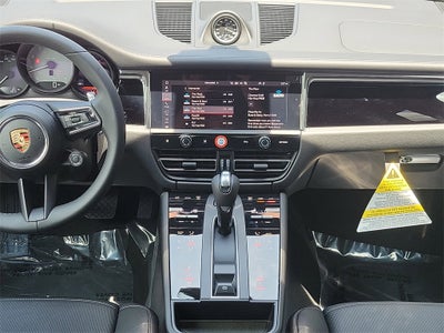 2025 Porsche Macan S