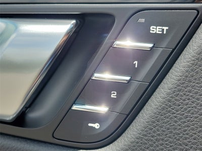 2025 Porsche Macan S