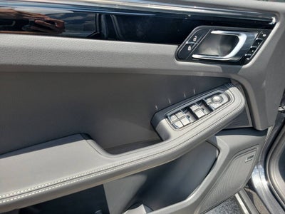 2025 Porsche Macan S