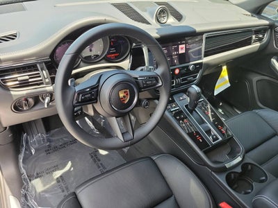 2025 Porsche Macan S