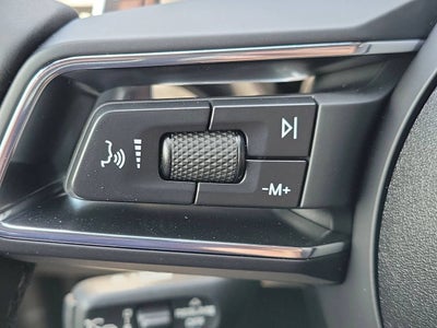 2025 Porsche Macan S