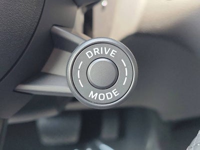 2025 Porsche Macan S