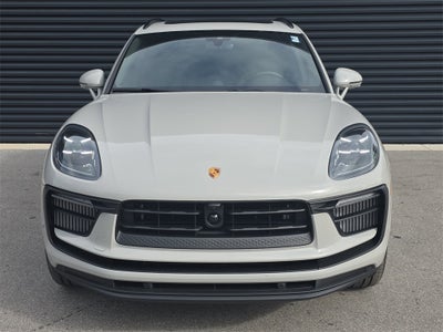 2026 Porsche Macan S