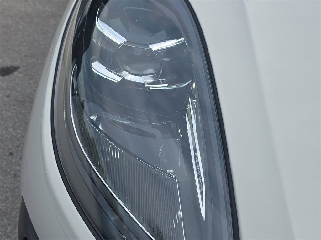 2026 Porsche Macan S