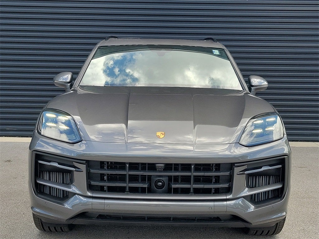 2025 Porsche Cayenne S