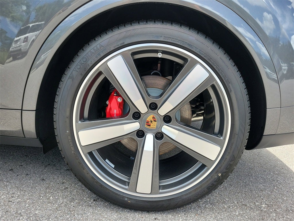 2025 Porsche Cayenne S