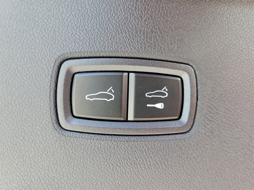 2025 Porsche Cayenne S