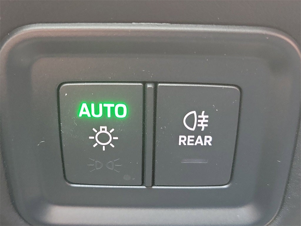 2025 Porsche Cayenne S