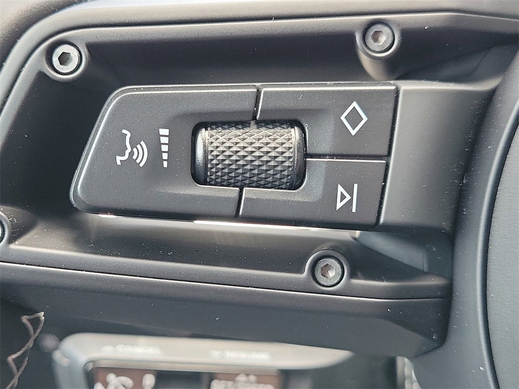 2025 Porsche Cayenne S