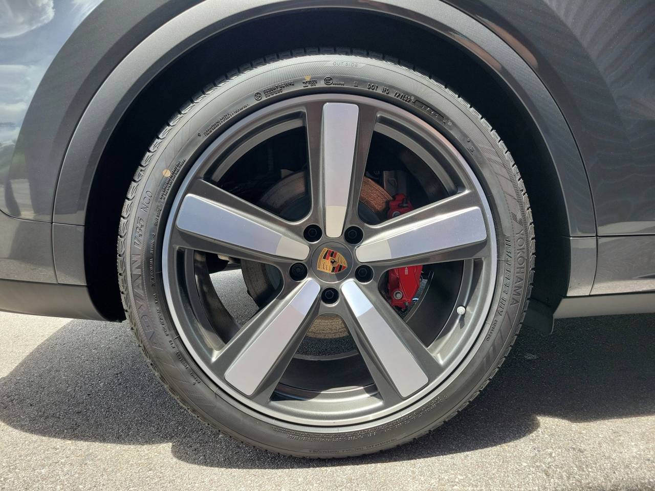 2025 Porsche Cayenne S