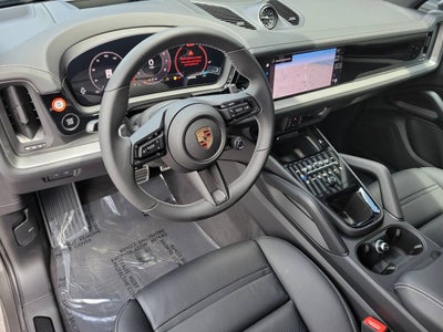 2025 Porsche Cayenne S