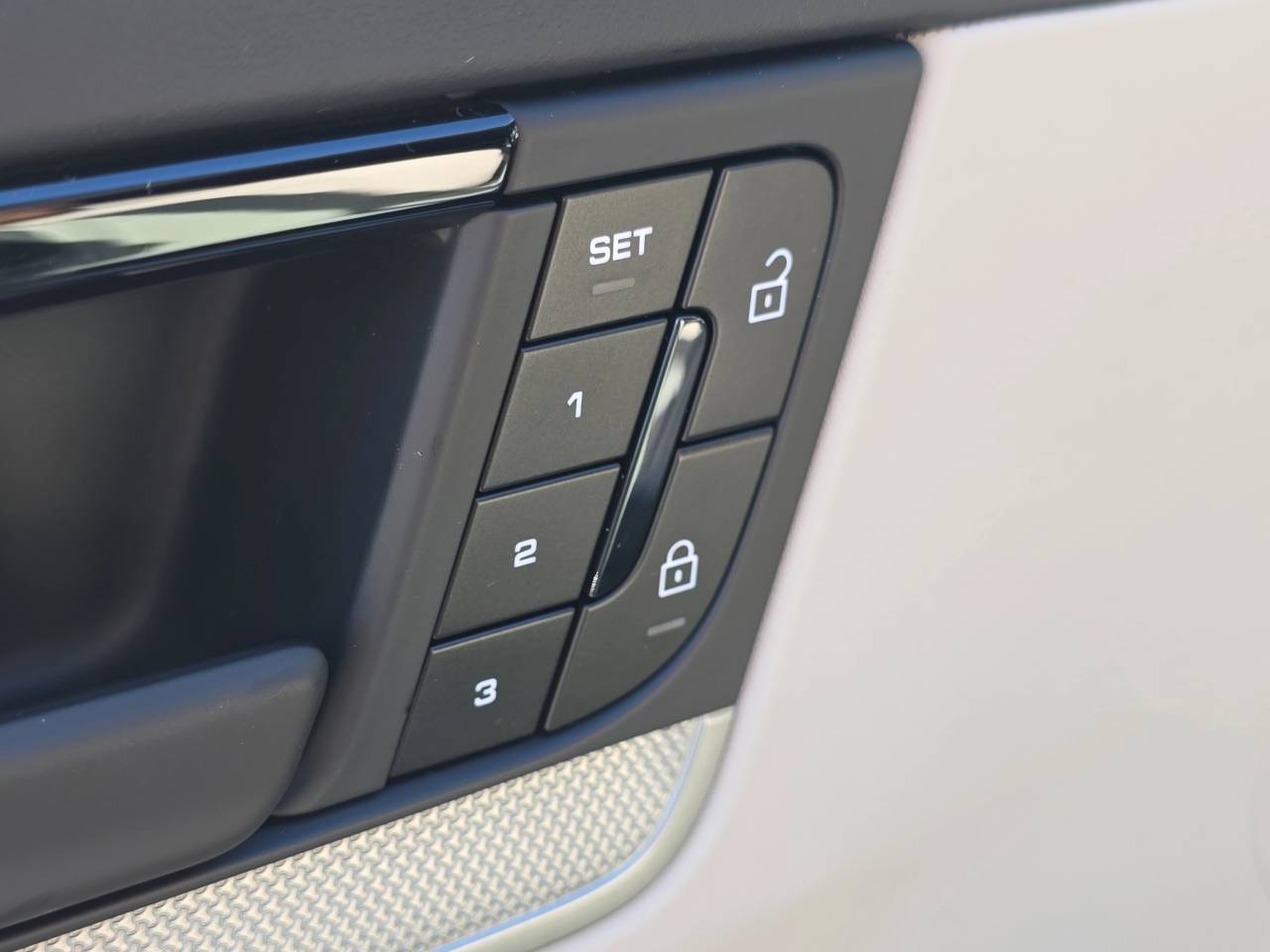 2026 Porsche Cayenne S