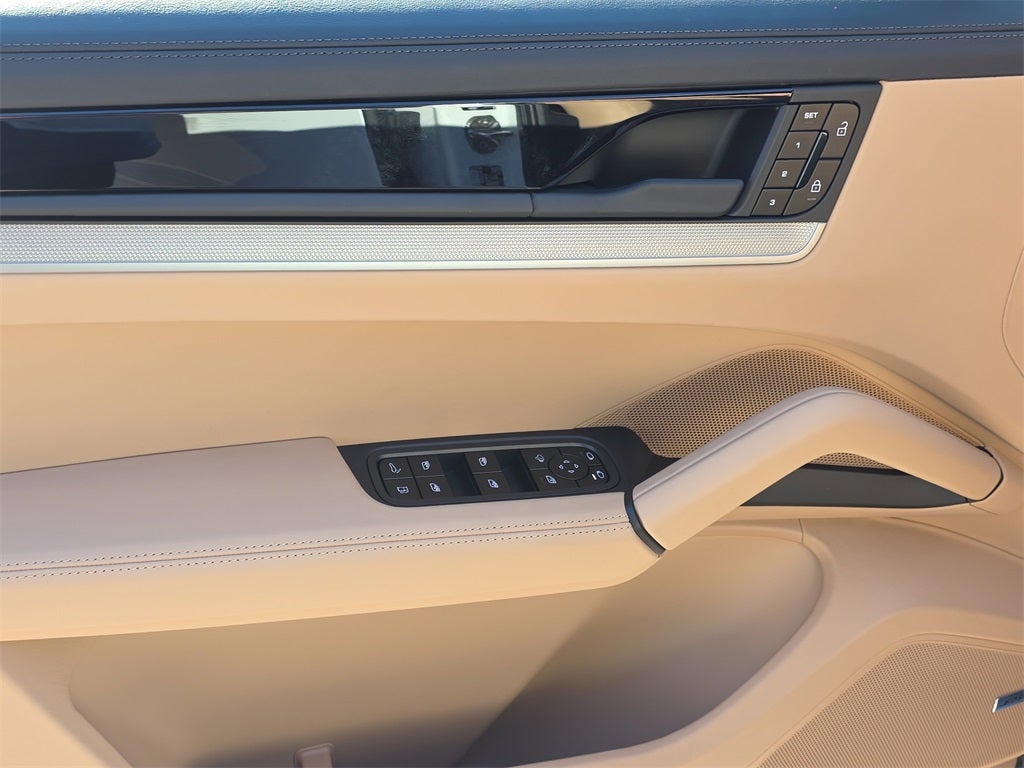 2026 Porsche Cayenne E-Hybrid S