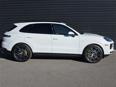 2026 Porsche Cayenne E-Hybrid S