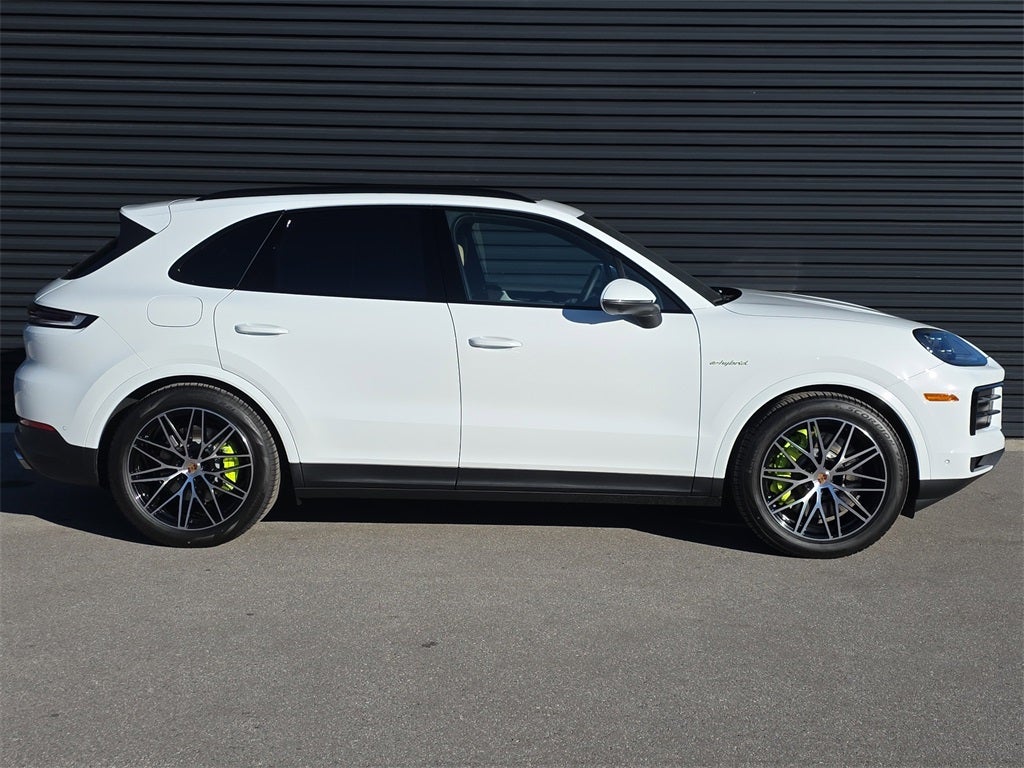 2026 Porsche Cayenne E-Hybrid S
