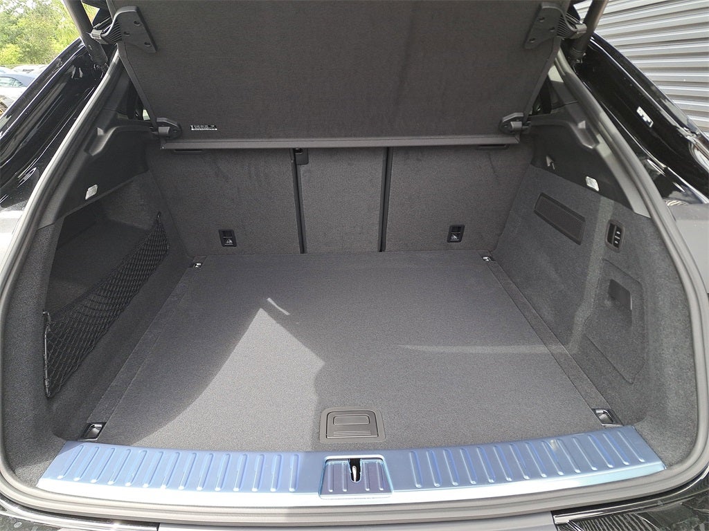 2025 Porsche Cayenne Coupe Base