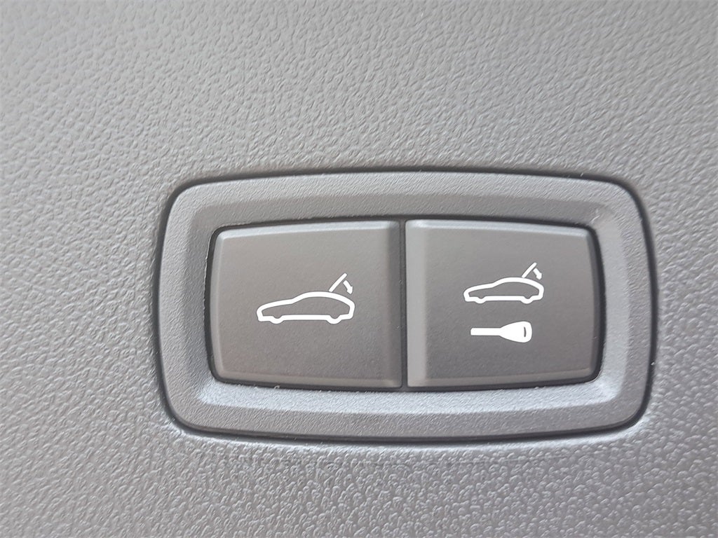 2025 Porsche Cayenne Coupe Base