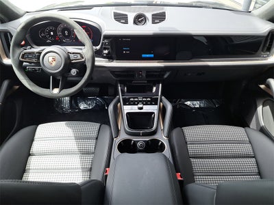 2025 Porsche Cayenne Coupe Base