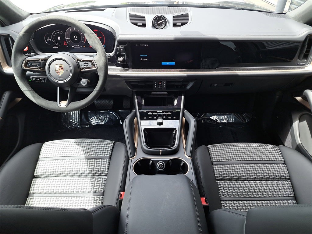 2025 Porsche Cayenne Coupe Base