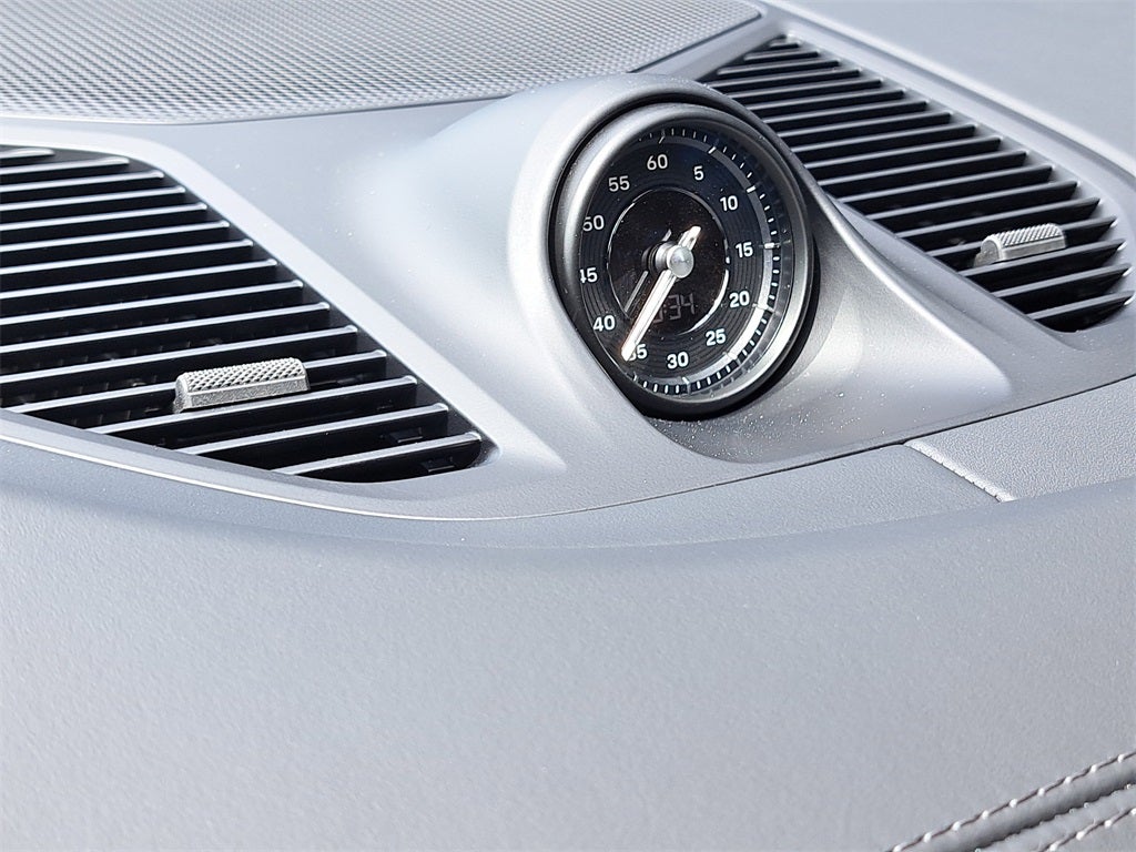 2025 Porsche Cayenne Coupe Base