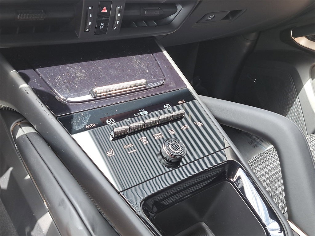 2025 Porsche Cayenne Coupe Base