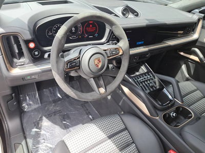 2025 Porsche Cayenne Coupe Base