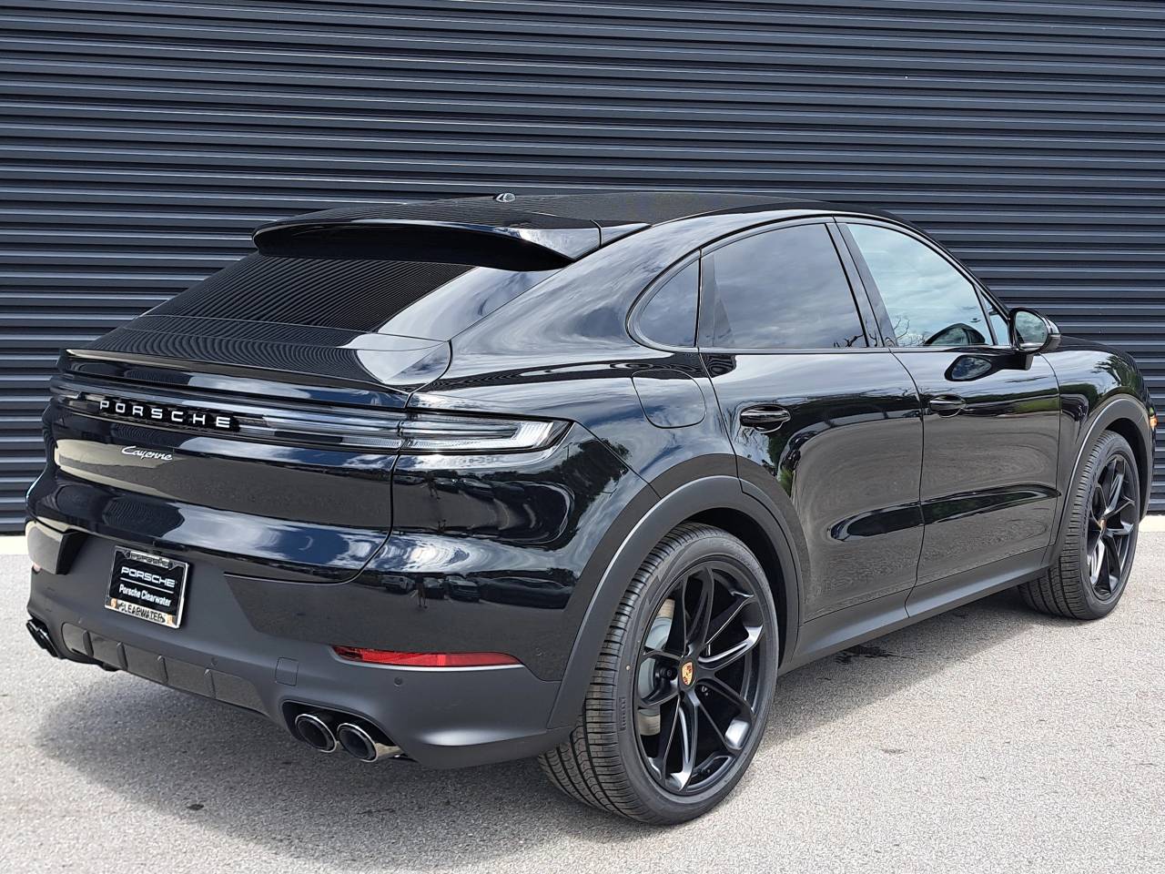 2025 Porsche Cayenne Coupe Base