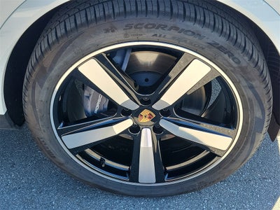 2026 Porsche Cayenne Coupe Base