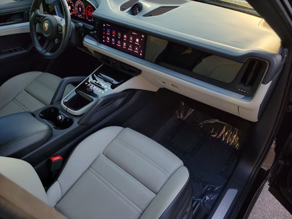 2024 Porsche Cayenne Coupe Base